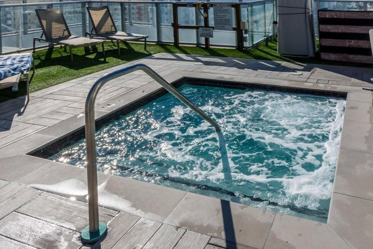Wonderful 2/2 Condo W Ocean View At Hyde Beach Hollywood Exteriör bild